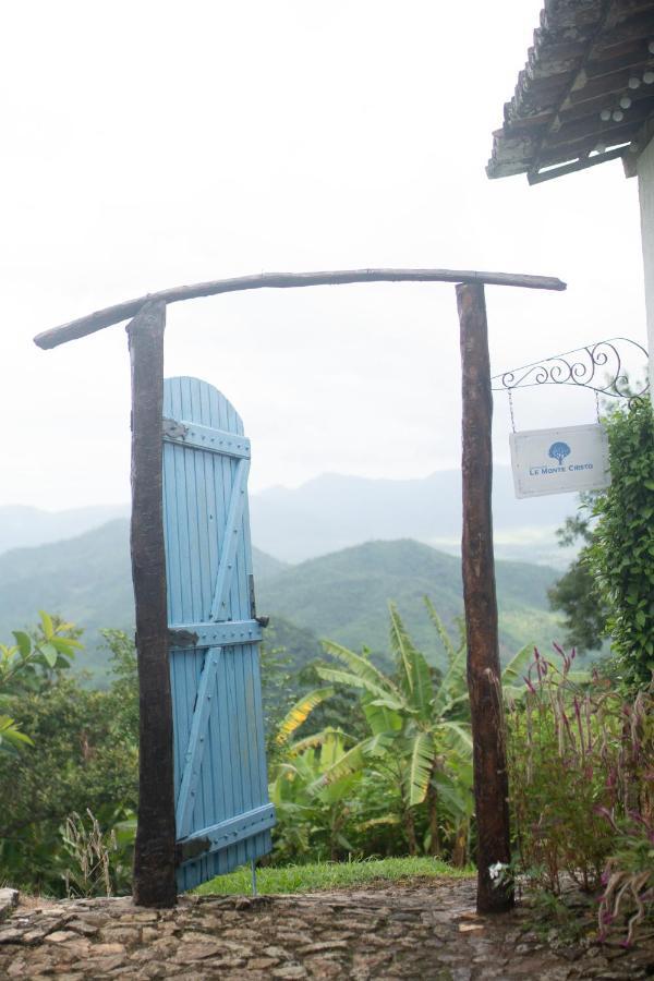 Pousada Le Monte Cristo Guaramiranga Exteriör bild